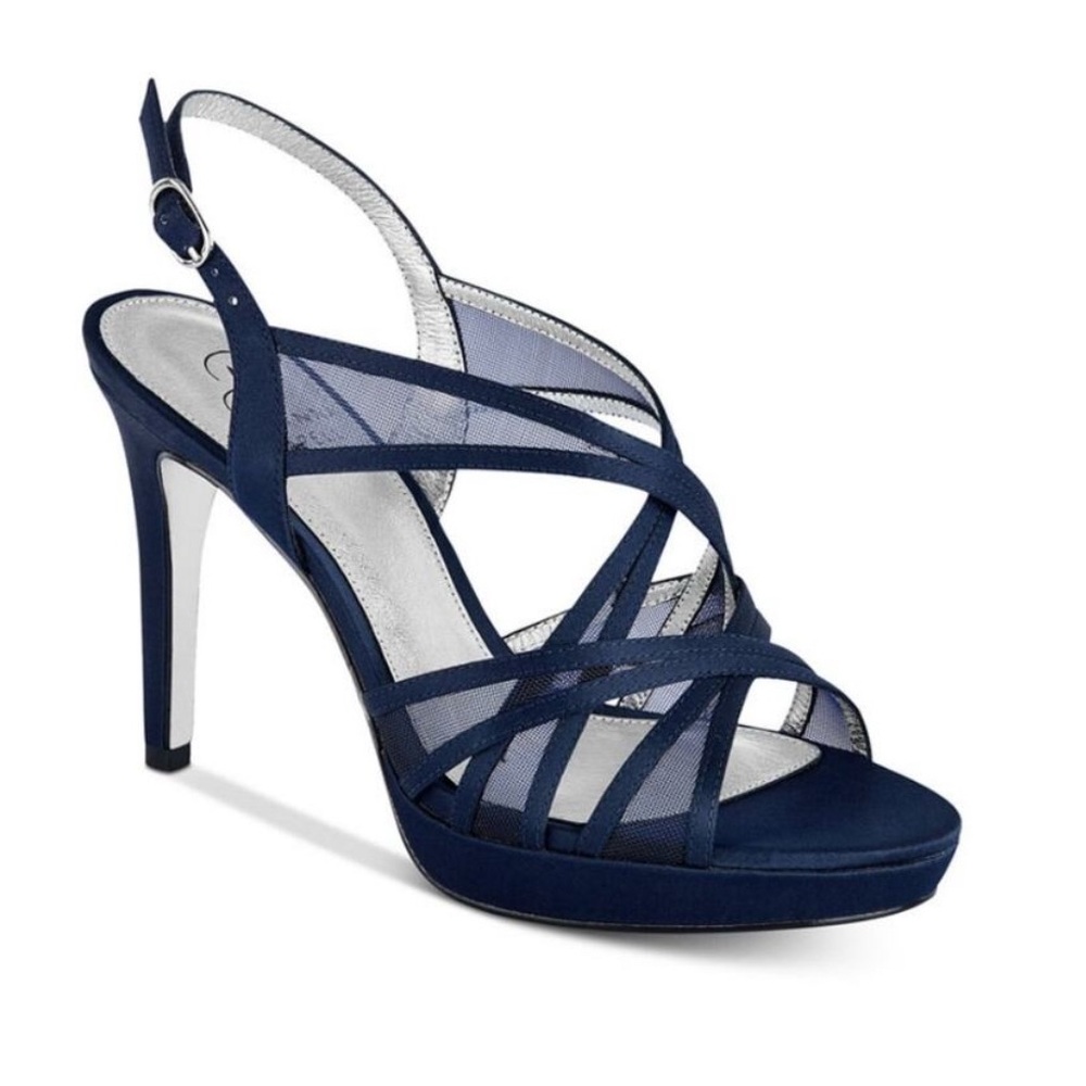 Gorgeous Navy Sexy Strappy Comfortable Holiday or Wedding Platform Heels  Size 8